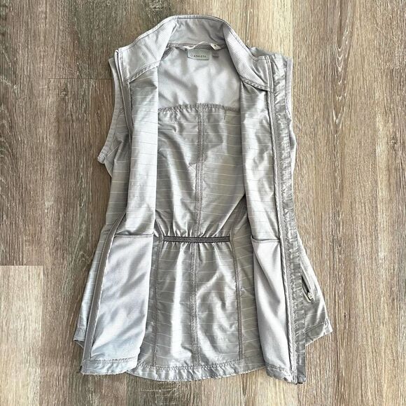 Athleta Stripe Jammin' Running Vest - Size: XXS - Picture 9 of 13